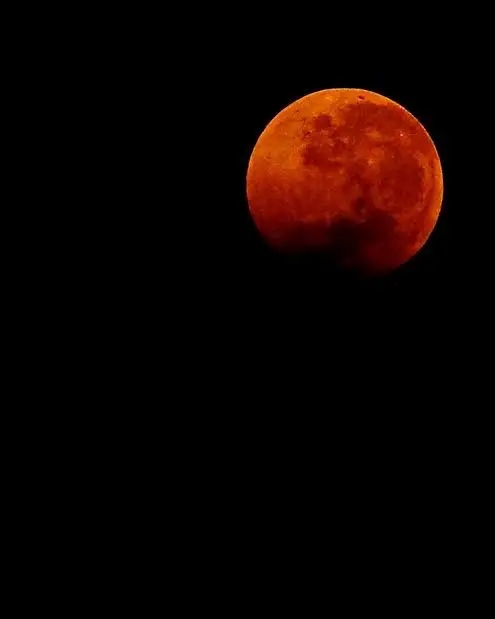 Gerhana Bulan Total malam ini!
